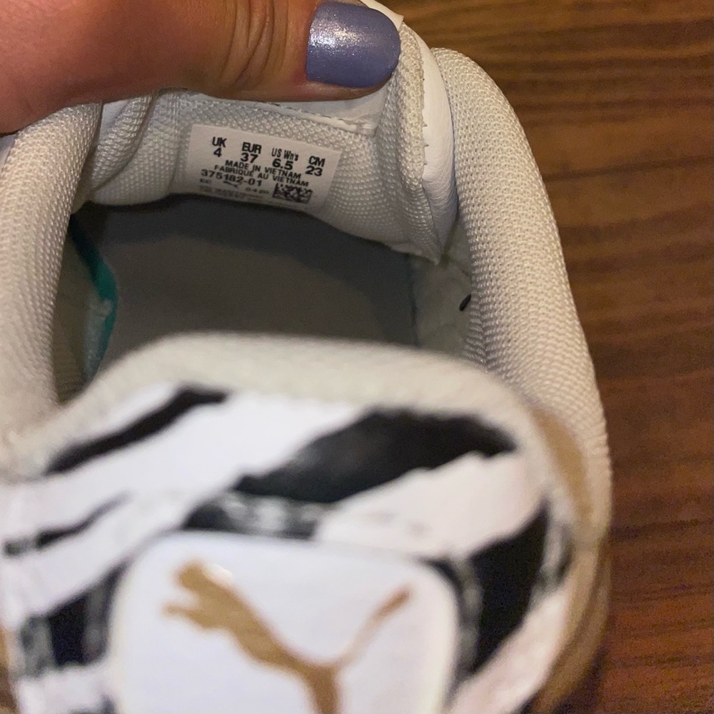 Multi Print Pumas - Picture 2 of 5